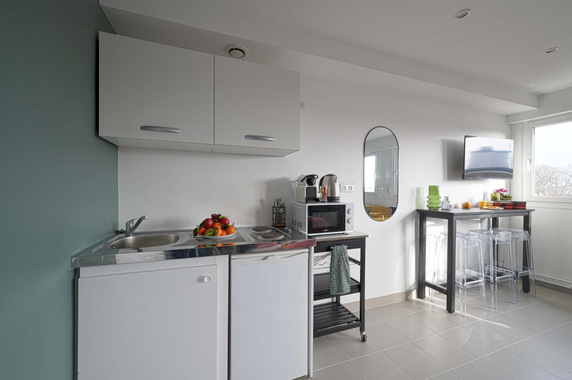 Modern Bright Apartment In Appart'Hotel Saint-Maur-des-Fossés Esterno foto