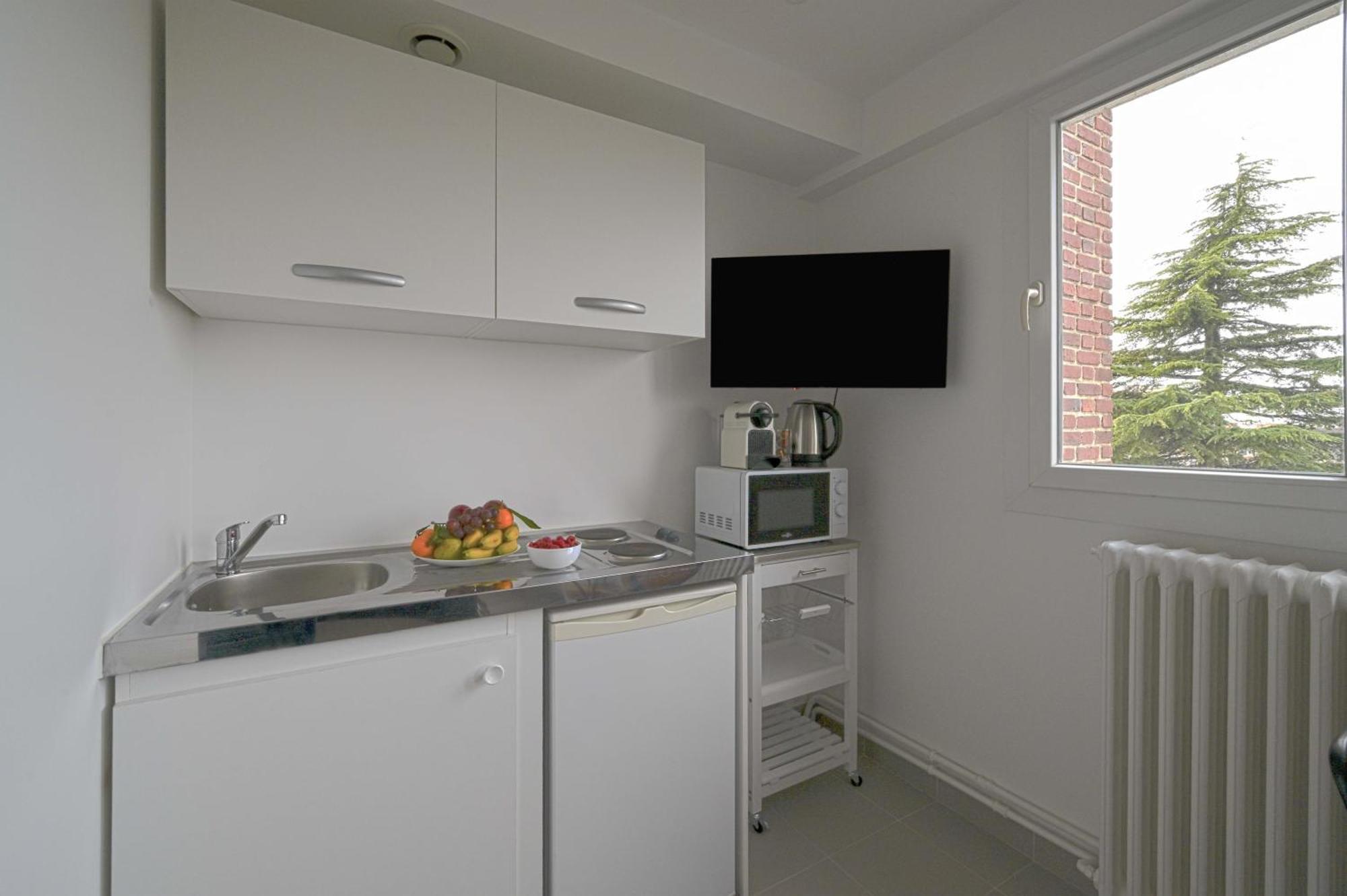 Modern Bright Apartment In Appart'Hotel Saint-Maur-des-Fossés Esterno foto